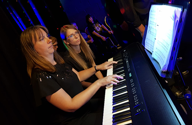 We Will Rock You - Pianists